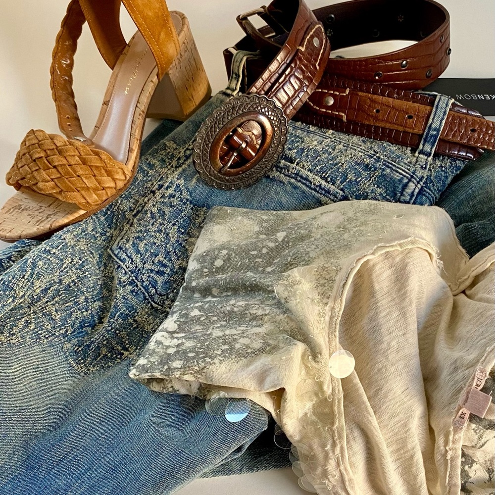 SALE! NWT BRITISH BRAND BROCKENBOW CHARLOTTE EMBROIDERED BOYFRIEND JEANS